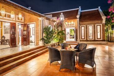 پانسیون Paddy Home