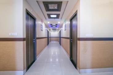 Pratap Iinternational By Shrigo Hotels