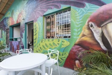 Gaston Coliving Hostel