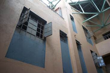 호텔 Chartered Guest House