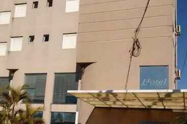 ホテル Imbau Palace