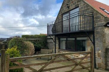 Сельский дом Mill House