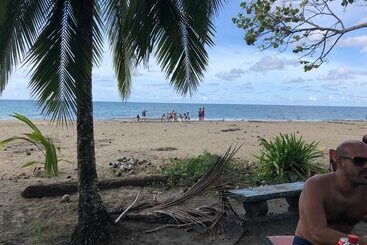 ペンション Colores Hostel