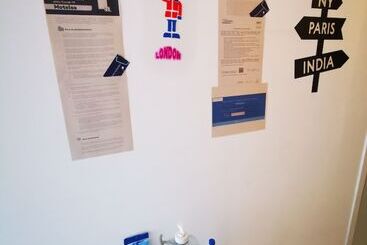 Vela Lounge & Hostel Pv   Caters To Male