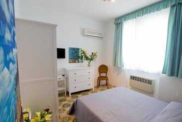 مبيت وإفطار Camagna Country House