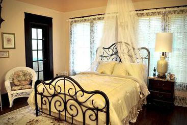 민박 Texas Forest Country Retreat