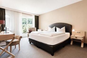 Donna Burghotel Am Hohen Bogen