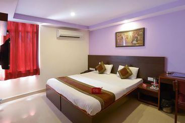 هتل Oyo Premium Jaipur Airport