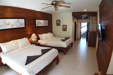 Отель Salad Hut