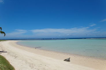هتل Tailua Beach Fale