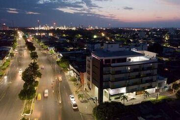 בית מלון כפרי Vizcaya Plaza