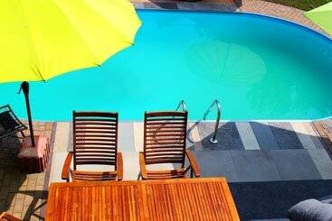 קוטג'' Fawlty Towers