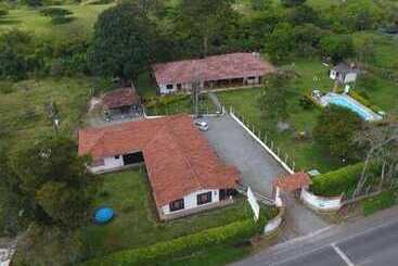 Finca Hotel El Meson