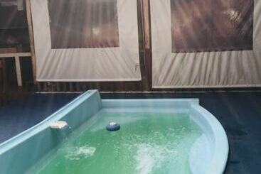 مسافرخانه Residencial Amaru