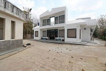 فندق Capital O 30857 The Kd Resort