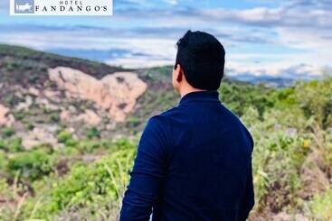 فندق Fandangos