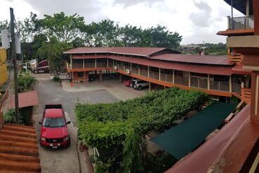 هتل Matias De Galvez