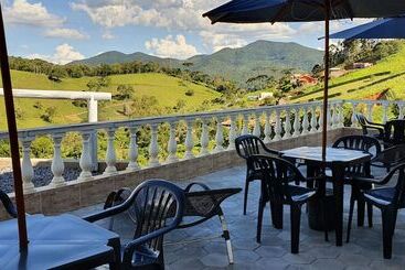 ホテル Pousada Chalés São Francisco