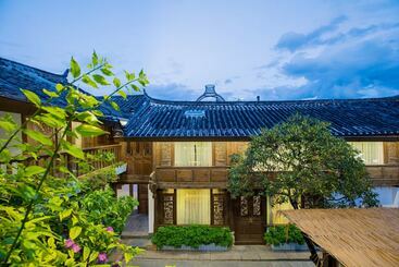 بنسيون Li Jiang Tang Feng Yard No.3