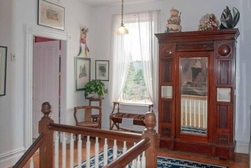 مبيت وإفطار Swan Levine House