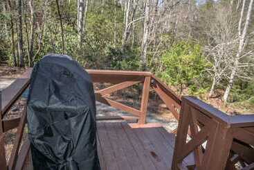 بيت ريفى Creeksong