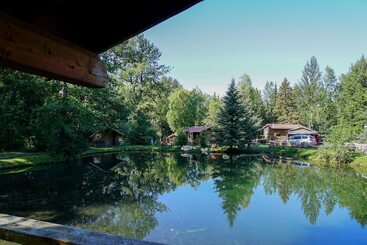 بيت ريفى Hope Alaska S Bear Creek Lodge