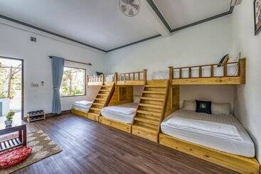 هتل Hon Ba Lagi Beach Resort