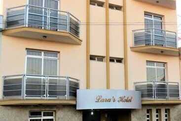 فندق Lara S