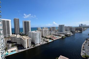 酒店 Ocean & Bay View Residence 1 Bed 1 Bath @ Beachwalk