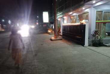 Отель Royallinthar