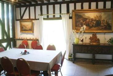 ペンション Le Moulin D Andé