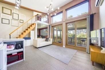 Taean Solmi Label Pension