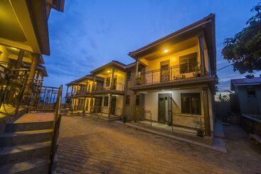 Victoria Breeze Hotel Apartment