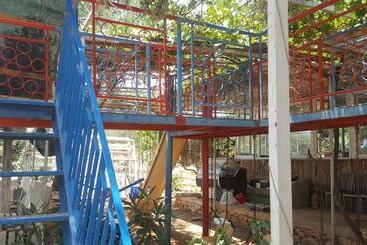 בית מלון כפרי Bobus Restaurant & Bungalow