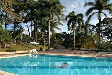 هتل Pueblito Cafetero