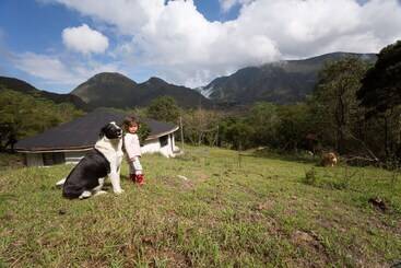 ホテル Pululahua Ecolodge