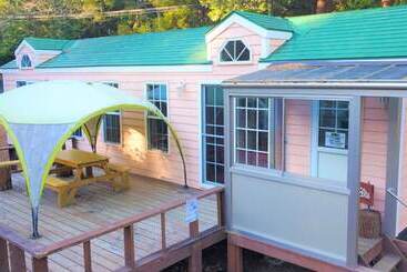 Shimizu Kuniaki’s Paradise Of Forest And Lake