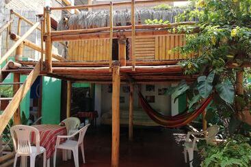 Enkanta Hospedaje   Hostel