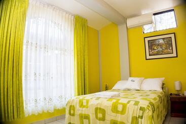 پانسیون La Casa De Hiro