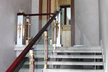 Artem Plaza   Hostel