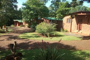 کلبه Estrella Del Monte