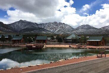 별장 Holmstead Ranch Resort