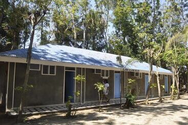 בית מלון כפרי Coco Paradise Beach Resort