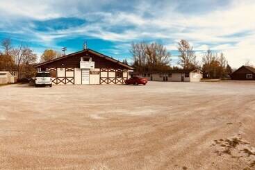 モーテル Sharptail Motor