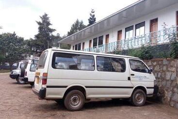 بنسيون St. Eugene S Hostel