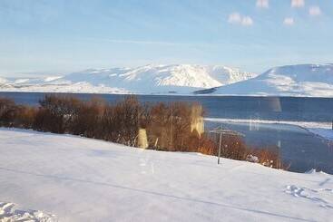 پانسیون The Viking Country Club