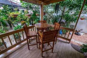 Willard S Bed And Breakfast