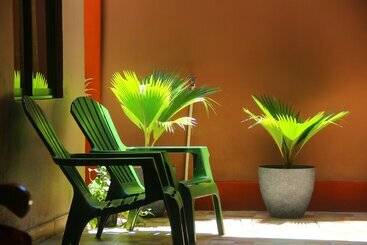 アパートホテル Cabinas Mansión Tropical Quepos