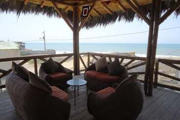 簡易ホテル Hostería La Capitana