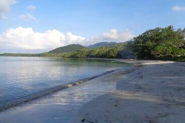 هتل Malekula Holiday Villas